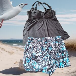 Ribbed Black Tankini Top & Blue Floral Swim Shorts Set SZ 2X